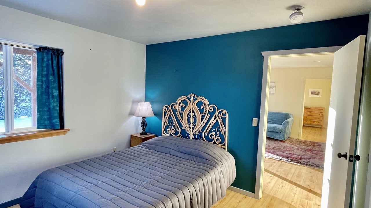 Photo of Bedroom in Diamond Ridge