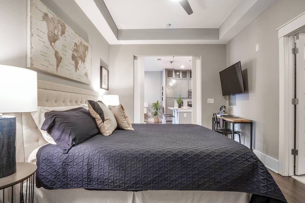 Photo of Bedroom in North Decatur