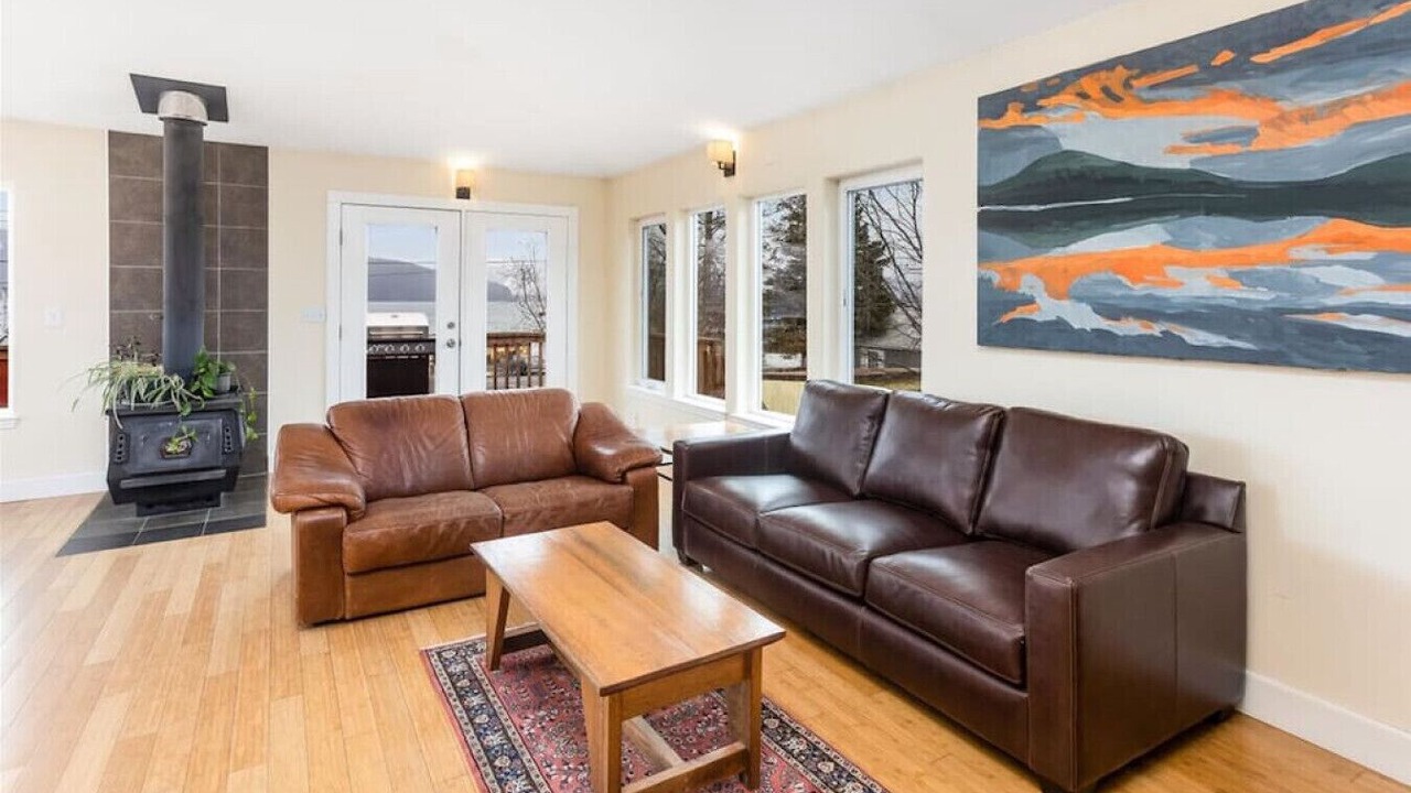 Photo of Livingroom in Seward