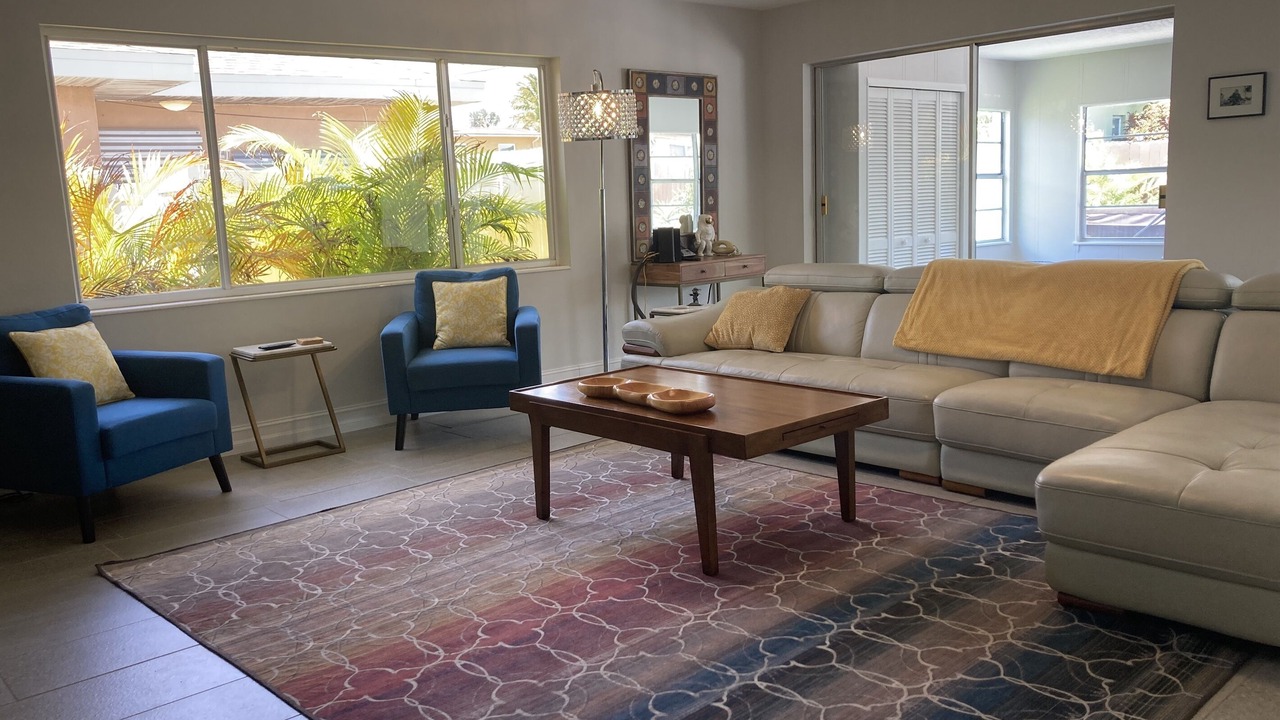 Photo of Livingroom in Seacoast Shores