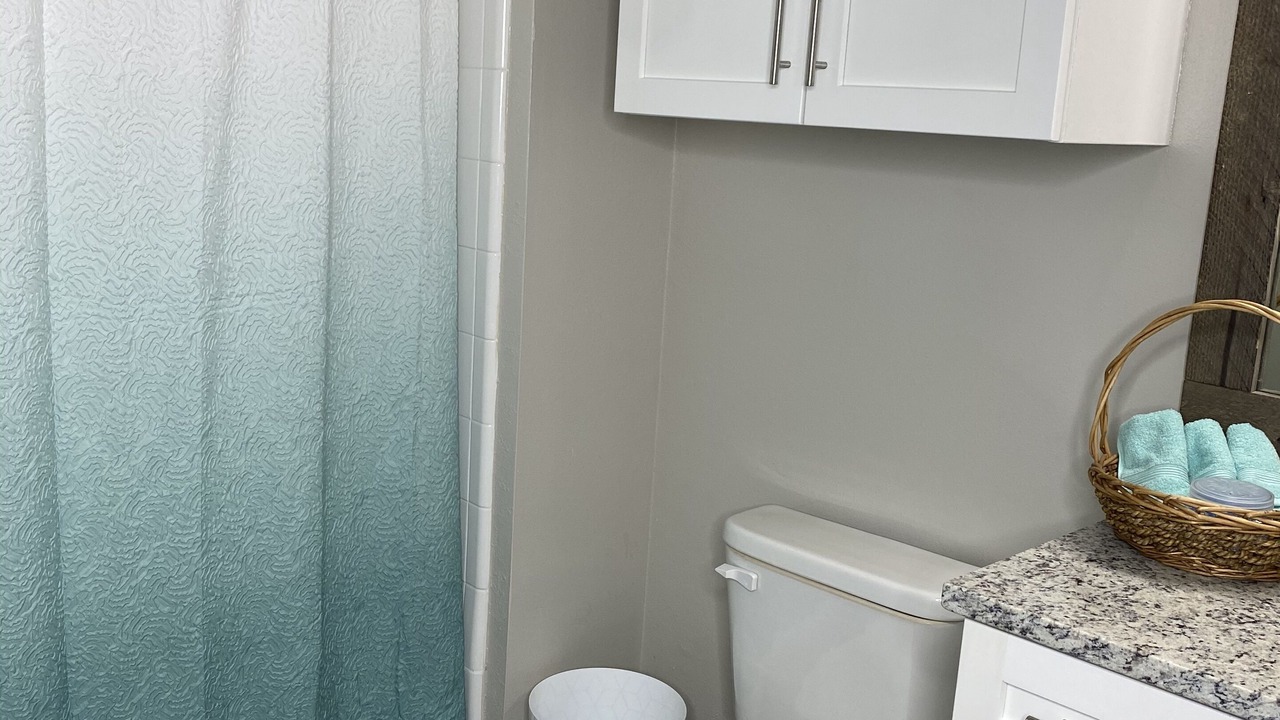 Photo of Bathroom in North Buckhead