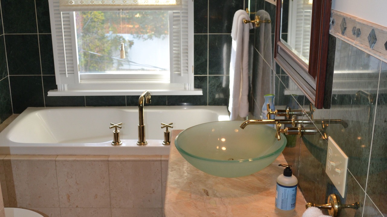 Photo of Bathroom in Saratoga Springs