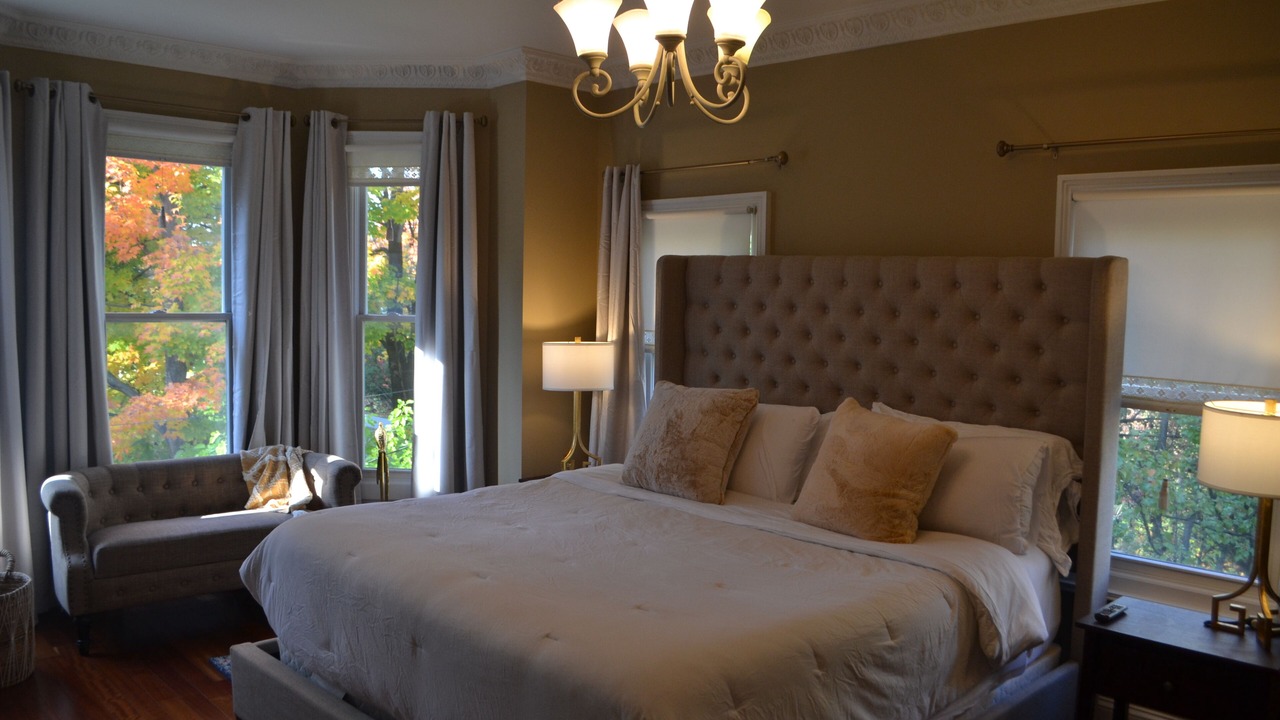 Photo of Bedroom in Saratoga Springs