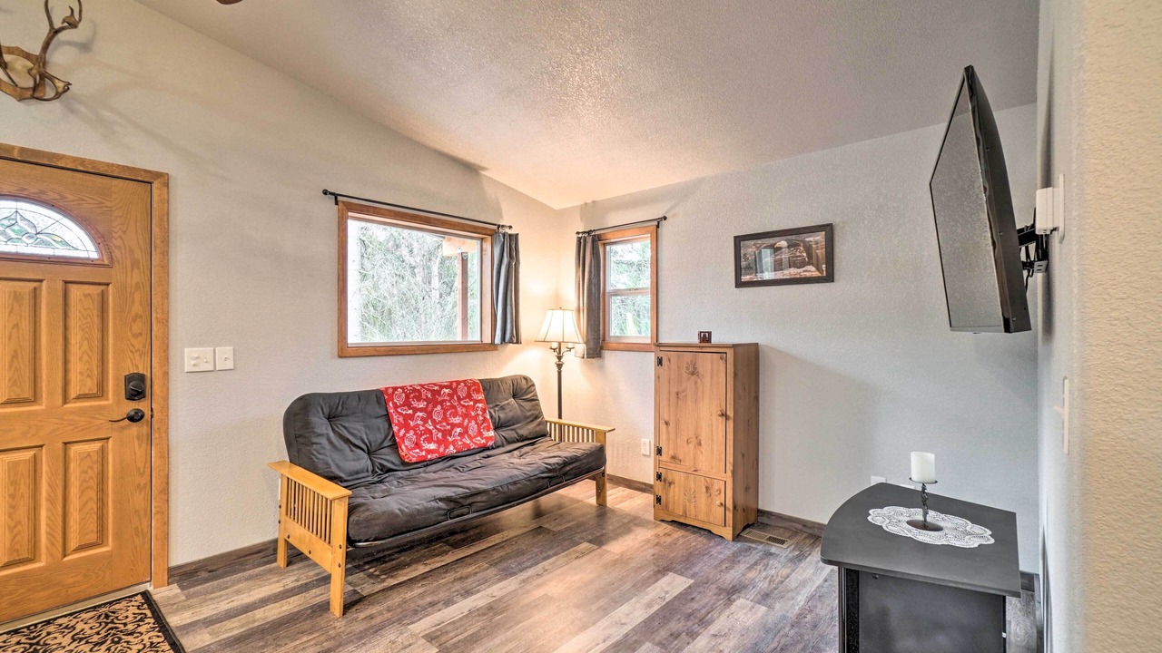 Photo of Bedroom in Soldotna