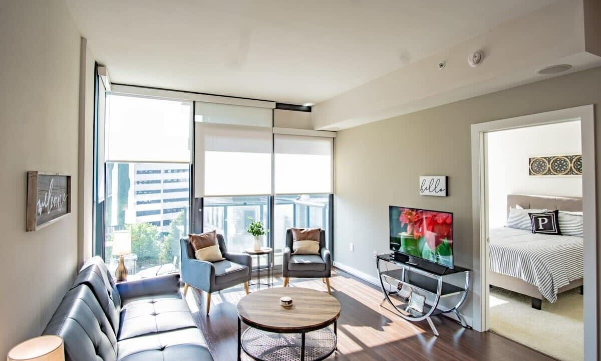 Photo of Livingroom in Lenox