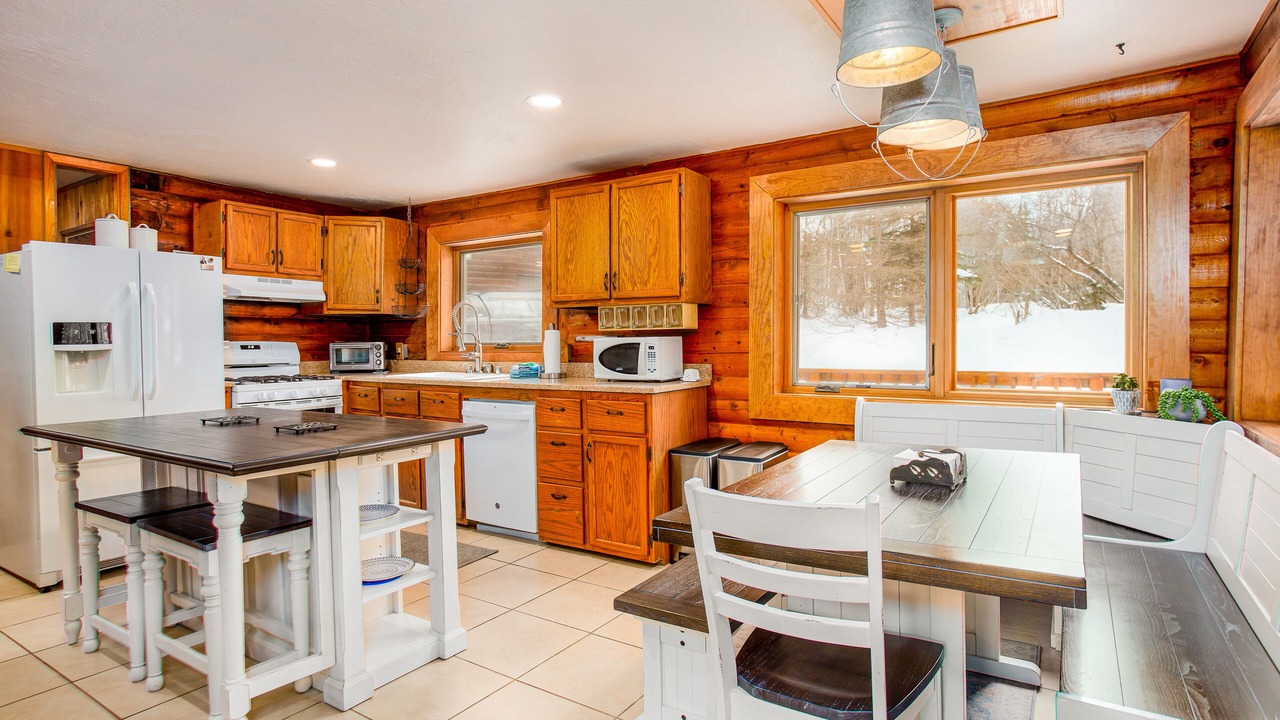 Photo of Kitchen in Anchorage