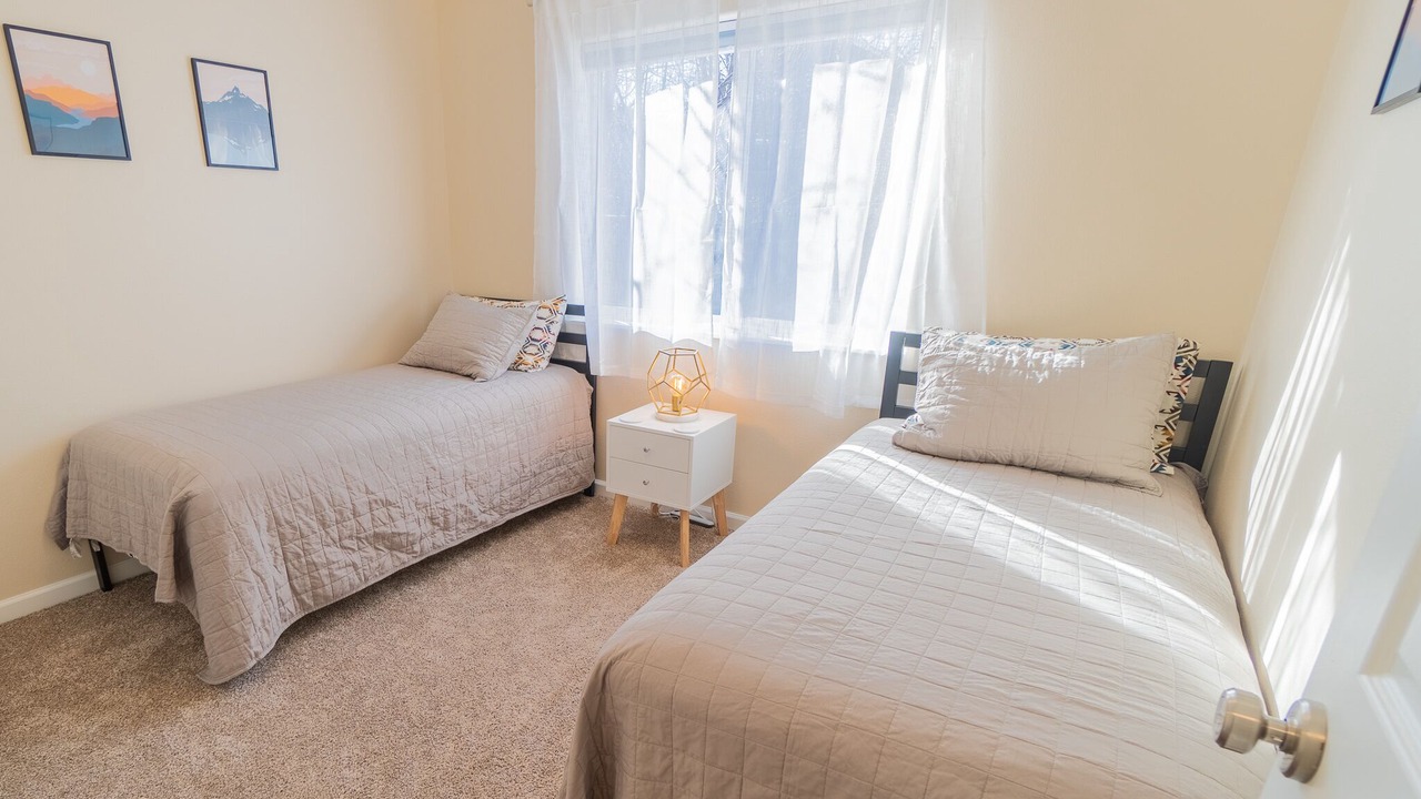 Photo of Bedroom in Huffman - O' Malley