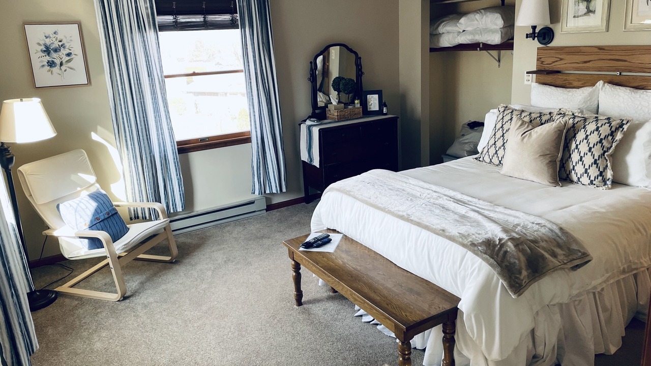 Photo of Bedroom in Cedarville