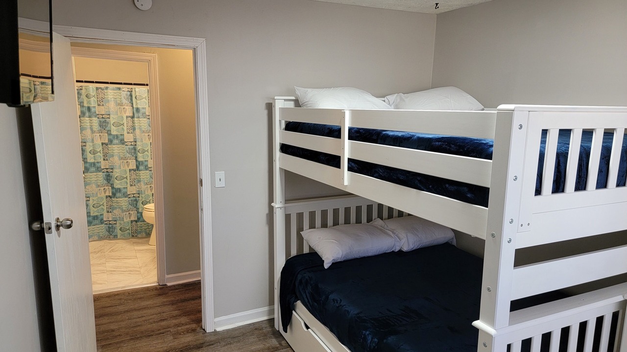 Photo of Bedroom in Stone Mountain