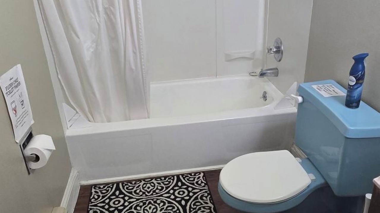 Photo of Bathroom in Mendenhaven