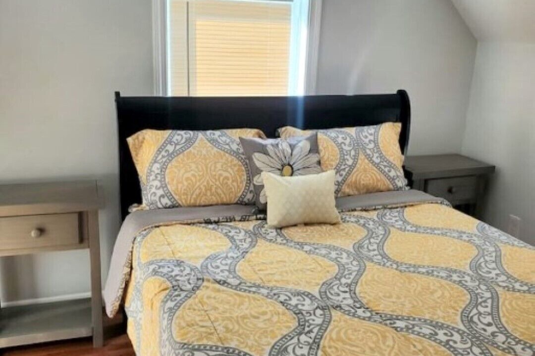 Photo of Bedroom in Everett
