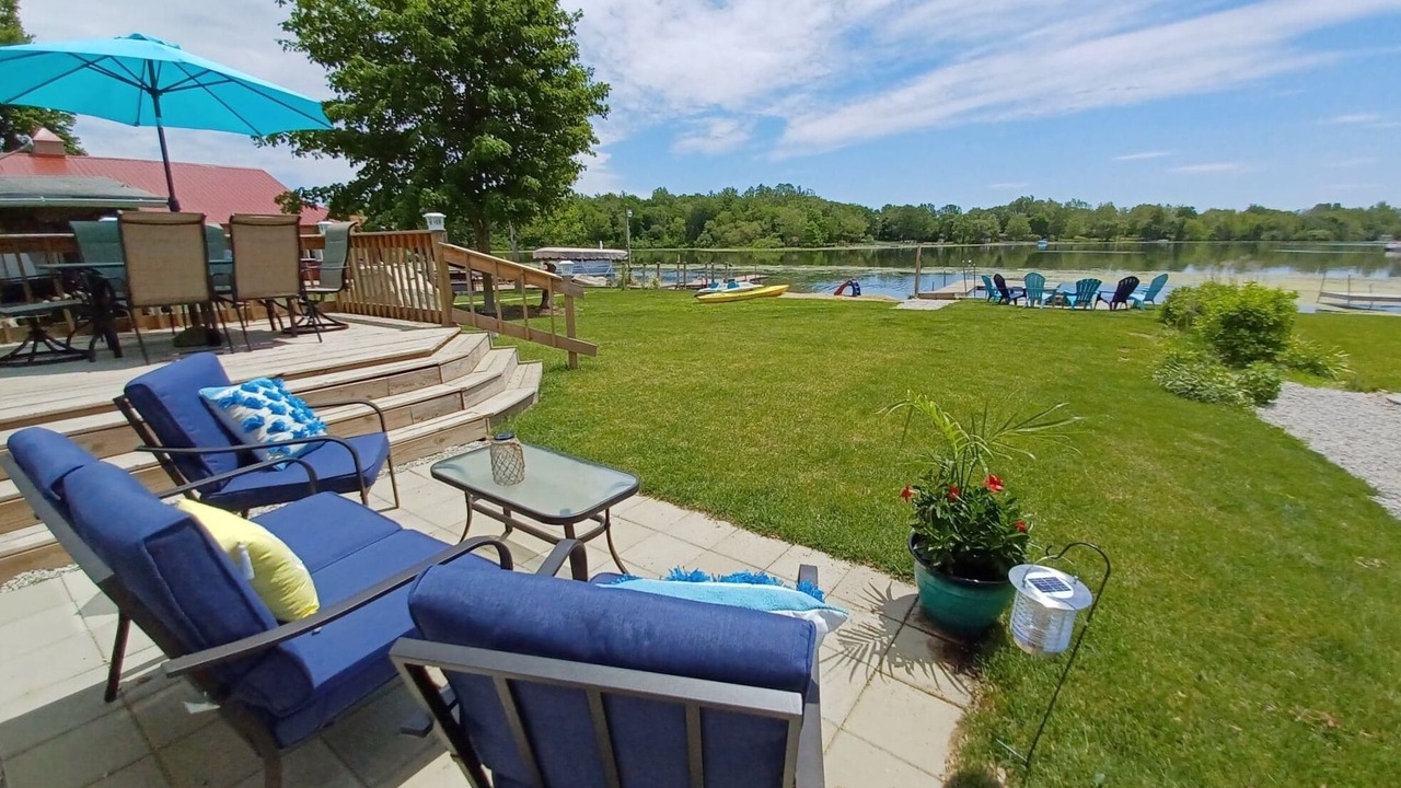 Photo of Outdoor in Deedsville