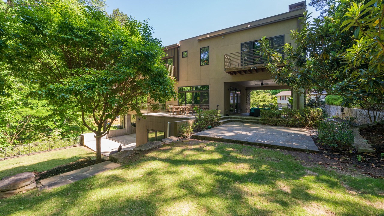 Photo of Outdoor in Collier Heights