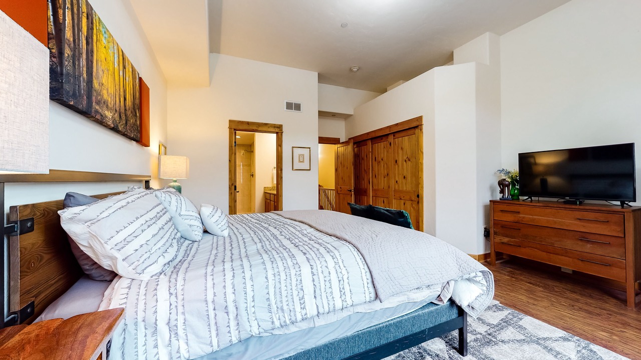 Photo of Bedroom in Downtown Steamboat Springs