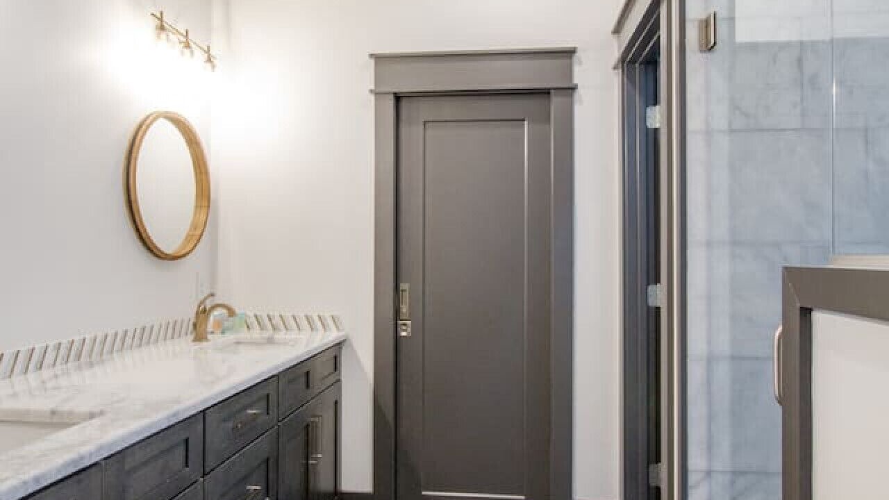 Photo of Bathroom in Shelby Hills