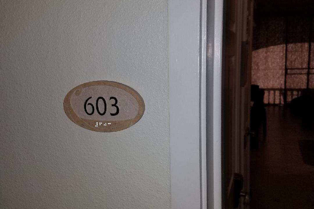Photo of Bedroom in Historic Lahaina Front Street