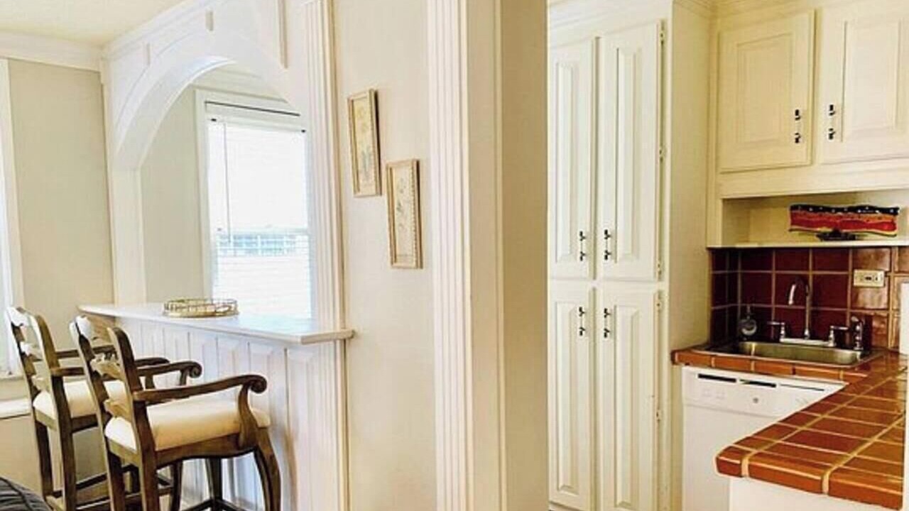 Photo of Kitchen in Peachtree Center