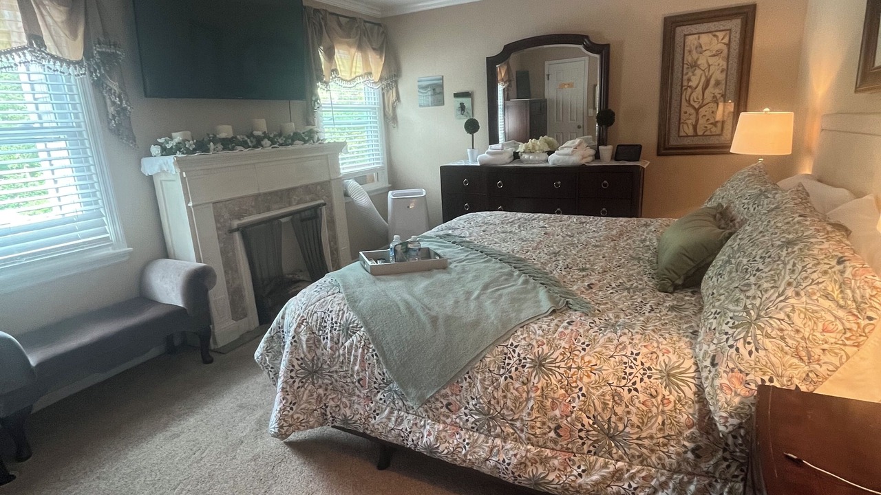 Photo of Bedroom in Ballston Spa