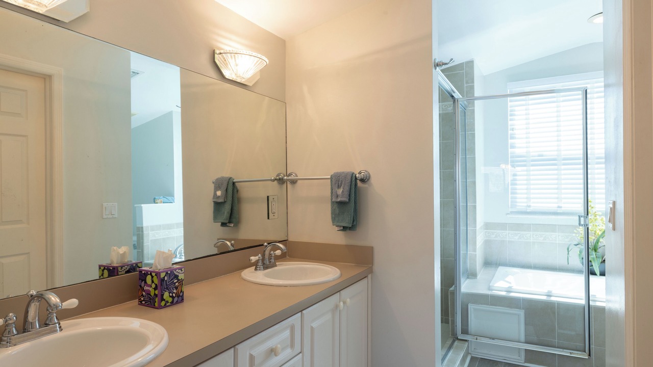 Photo of Bathroom in Key Colony Beach