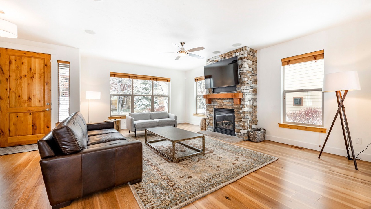 Photo of Livingroom in Bear Hollow Village