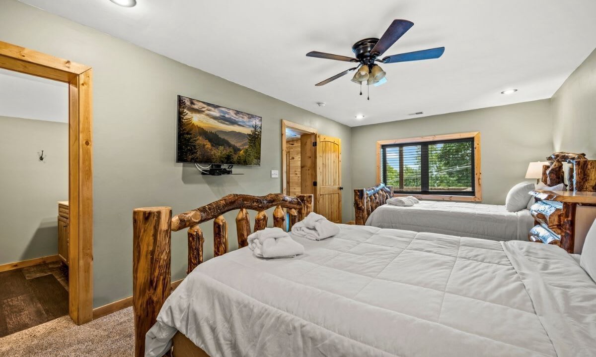 Photo of Bedroom in Chalet Village