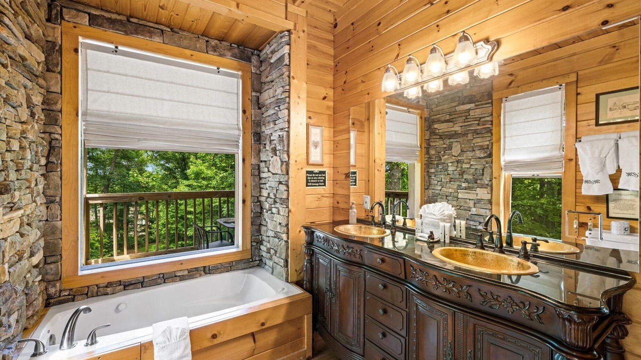 Photo of Bathroom in Gatlinburg