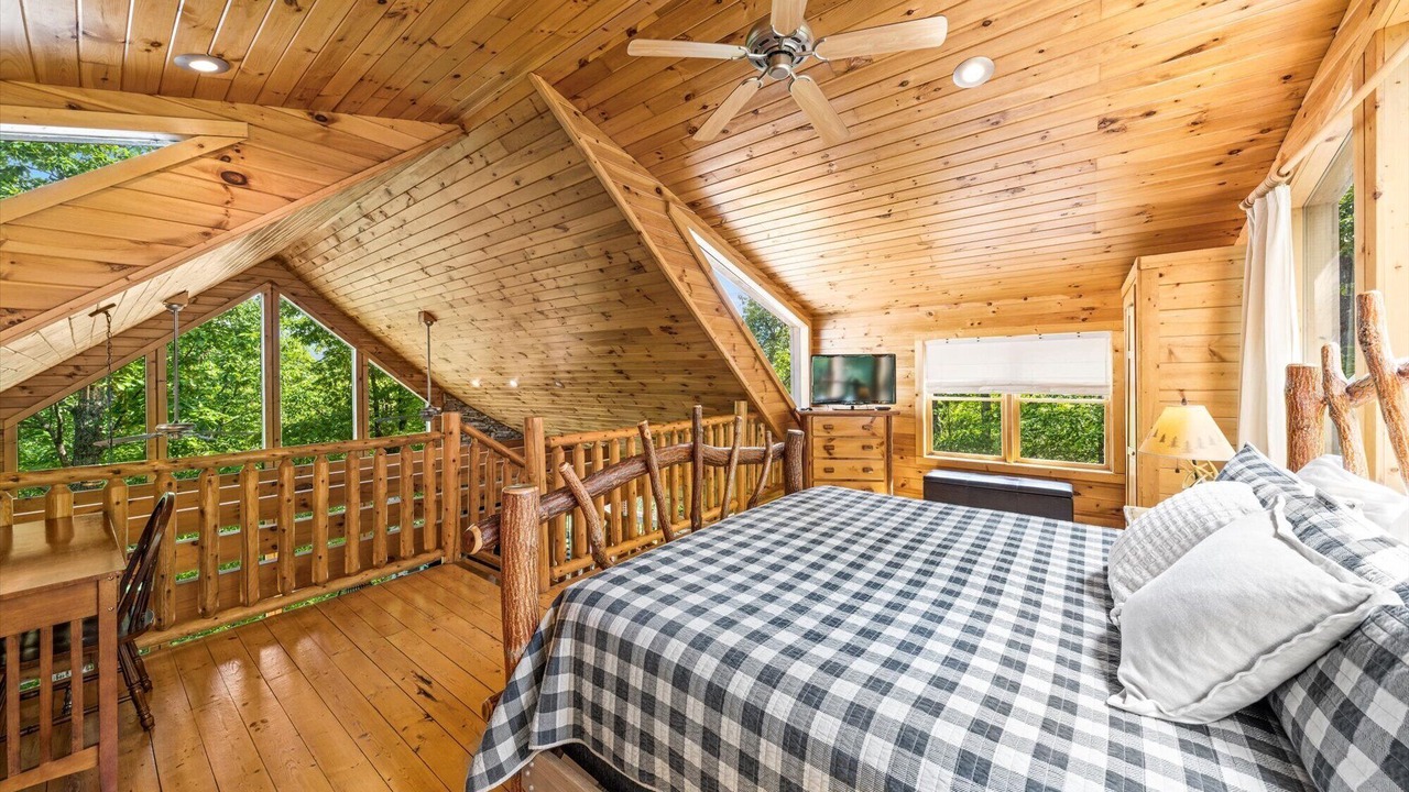 Photo of Bedroom in Gatlinburg