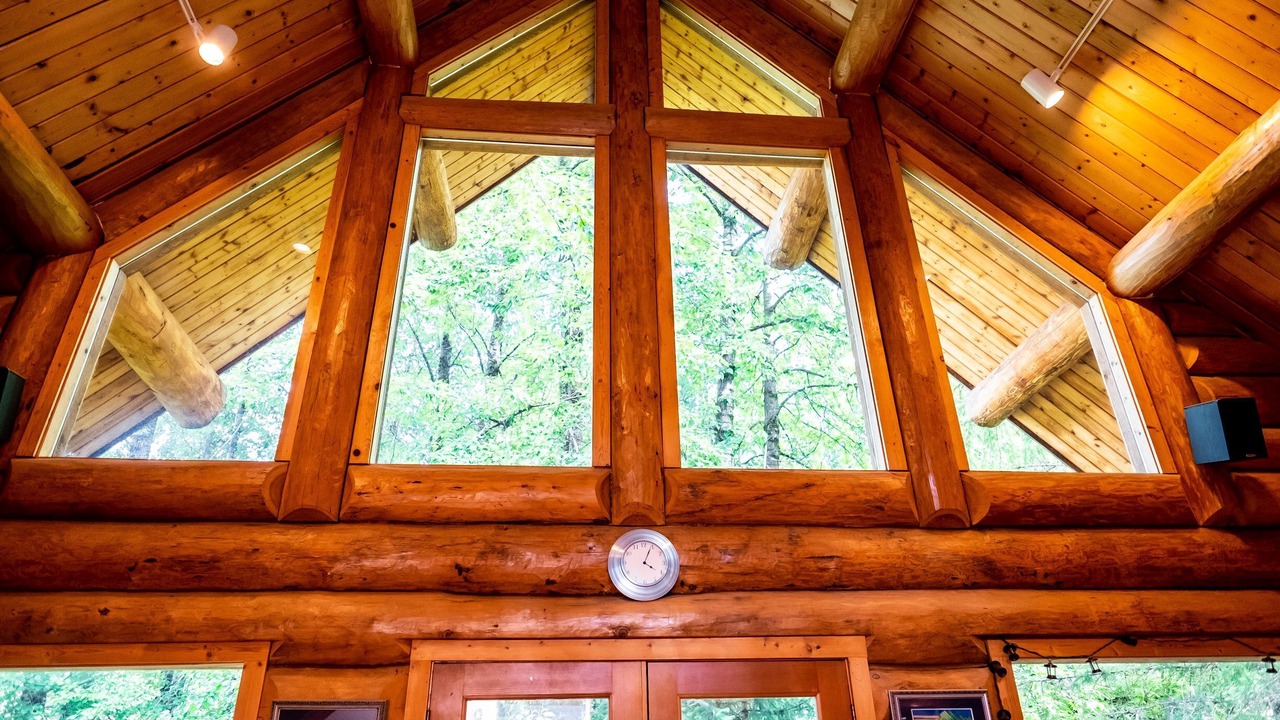 Photo of Bedroom in Alyeska