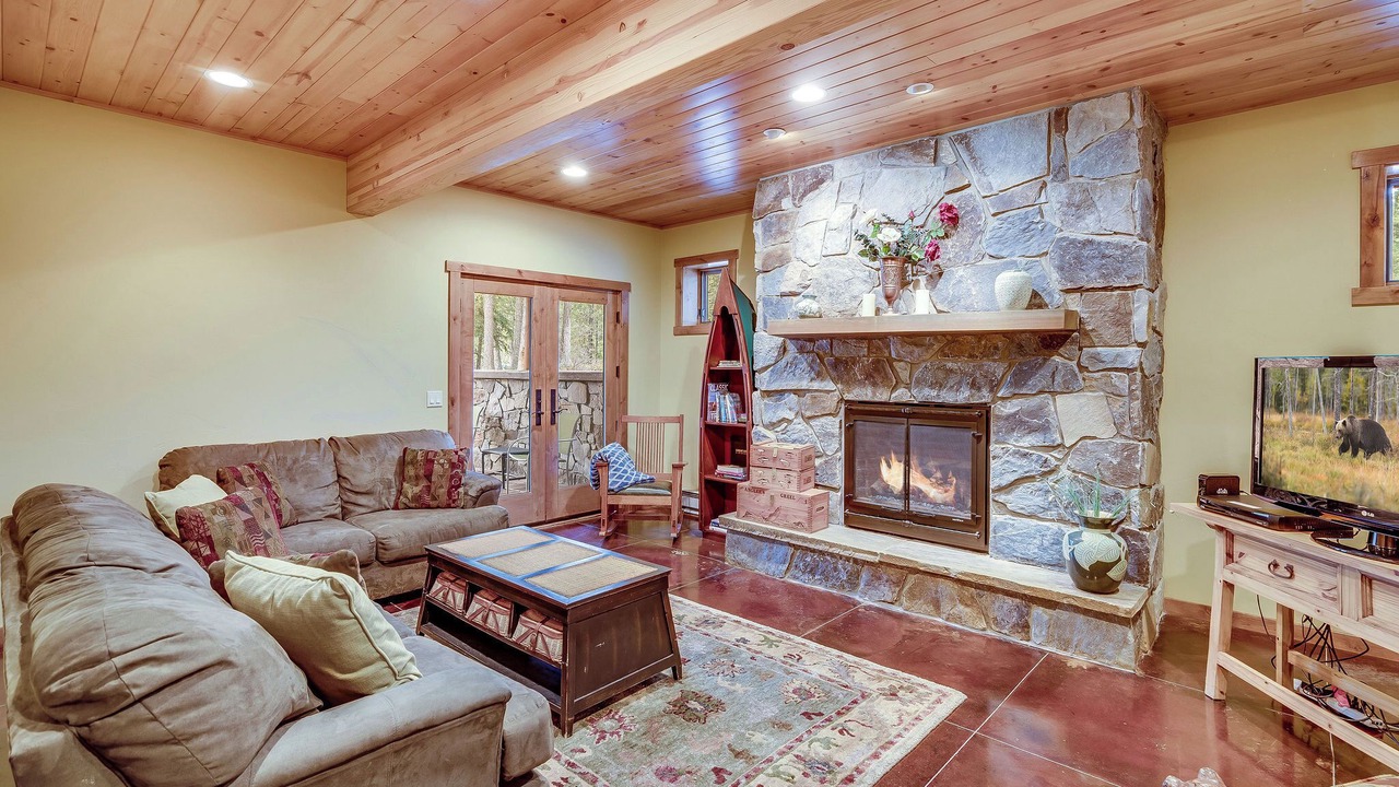 Photo of Livingroom in Whitefish