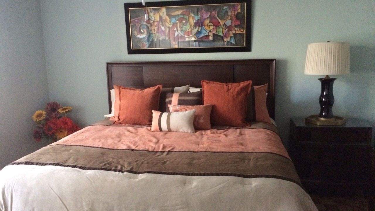 Photo of Bedroom in Peachtree Center