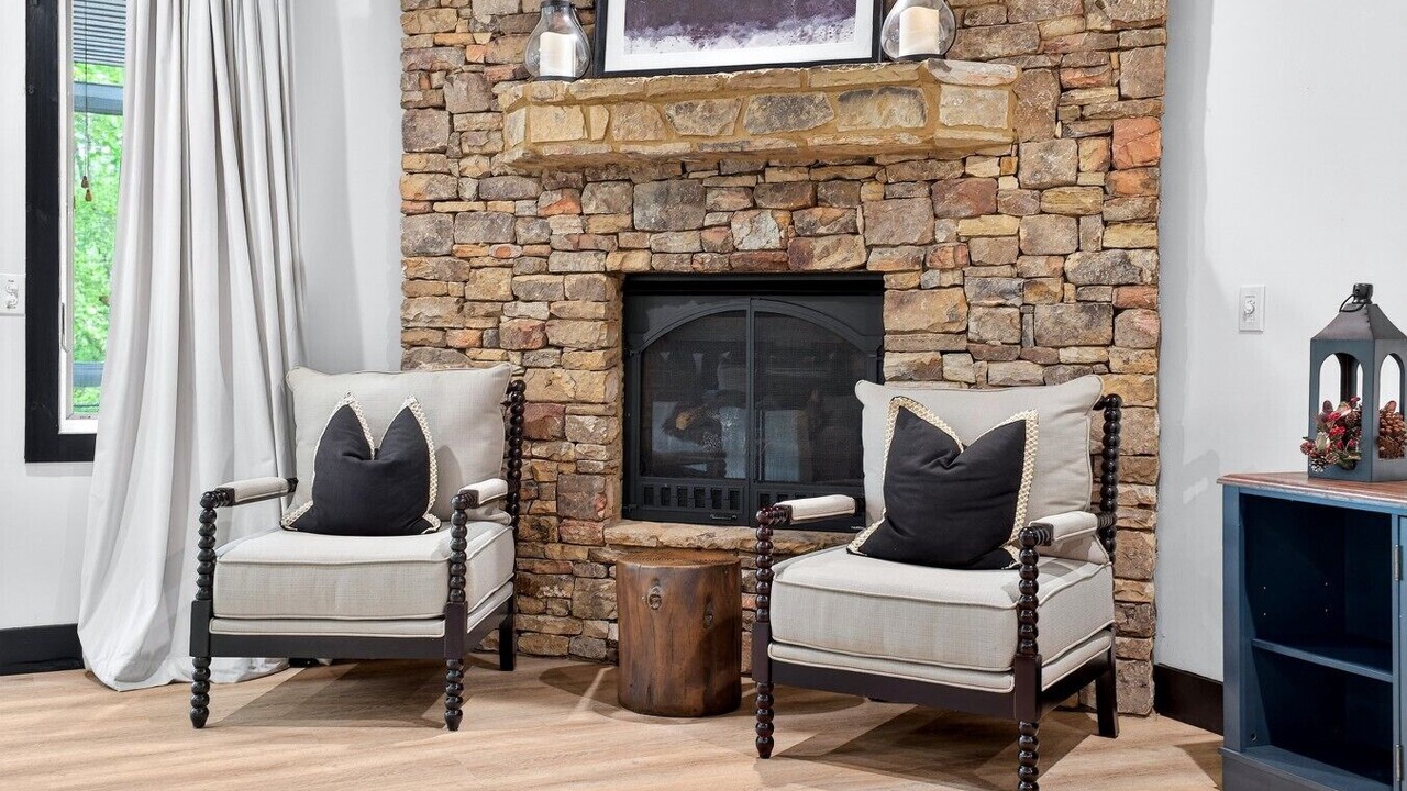 Photo of Livingroom in Blue Ridge