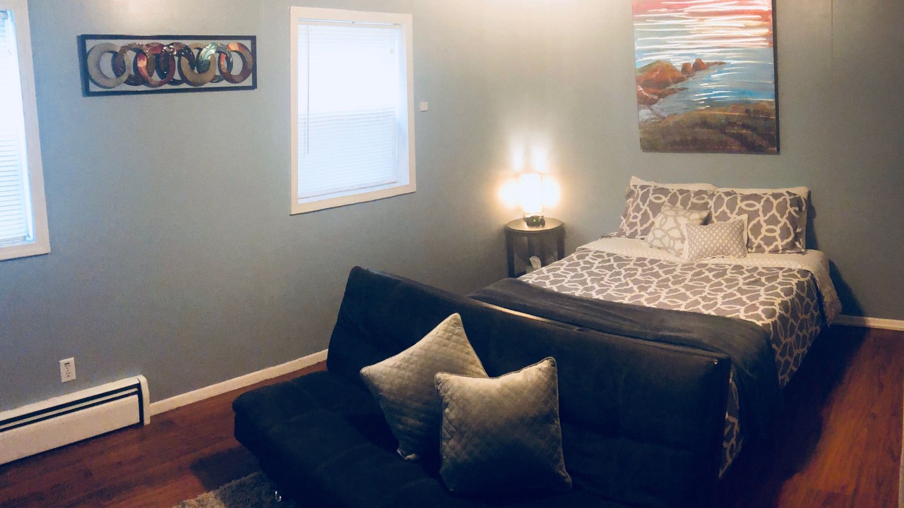 Photo of Bedroom in Kodiak