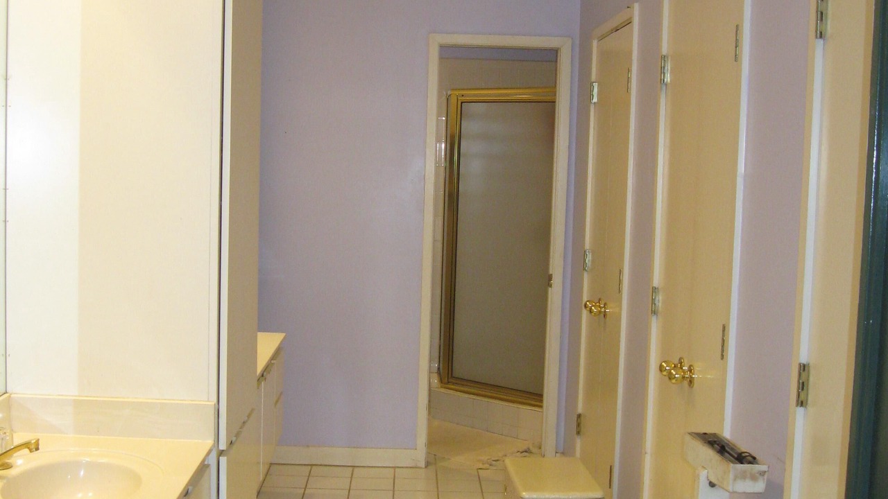Photo of Others in East Side