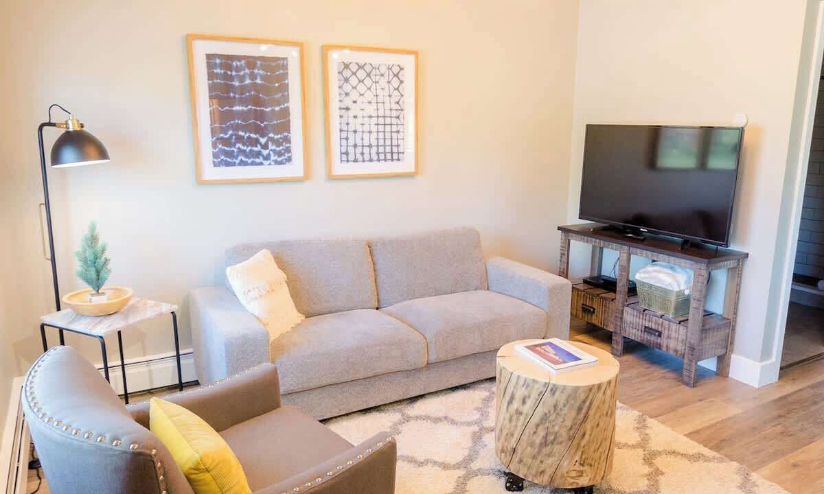 Photo of Livingroom in Palmer