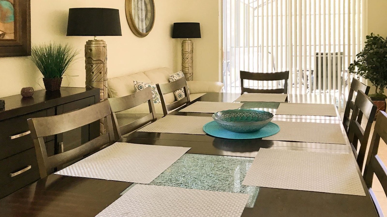Photo of Bedroom in Crystal Cove