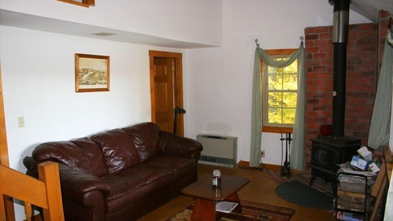 Photo of Bedroom in Farmington Falls