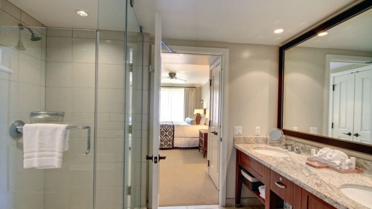 Photo of Bathroom in Honokowai