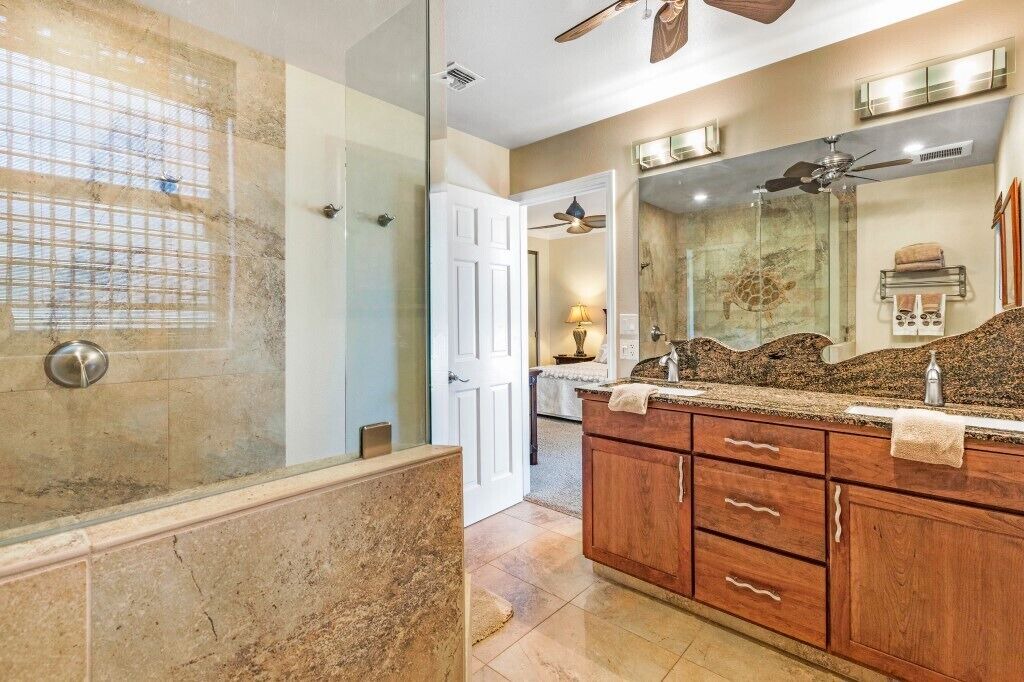 Photo of Bathroom in Kapalua