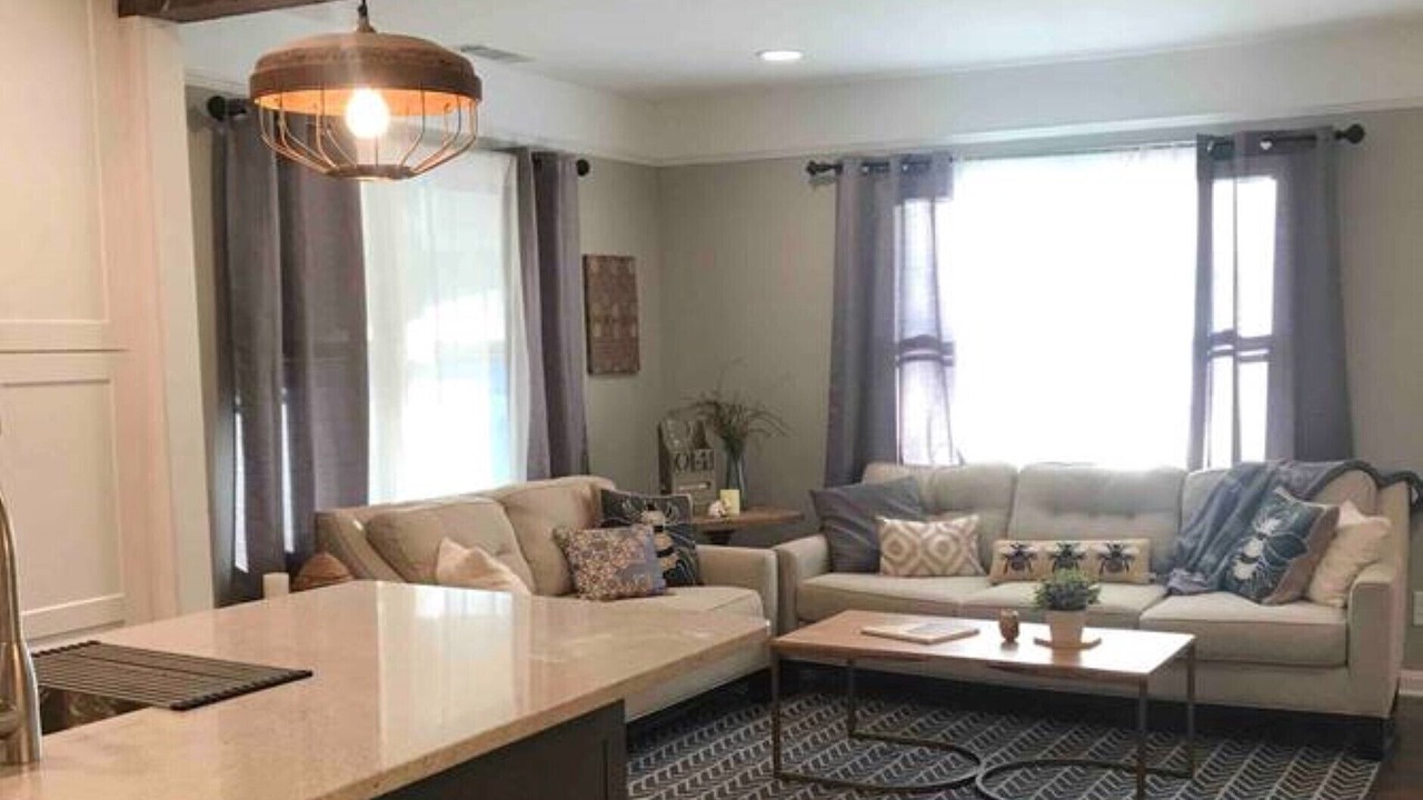 Photo of Livingroom in Marietta