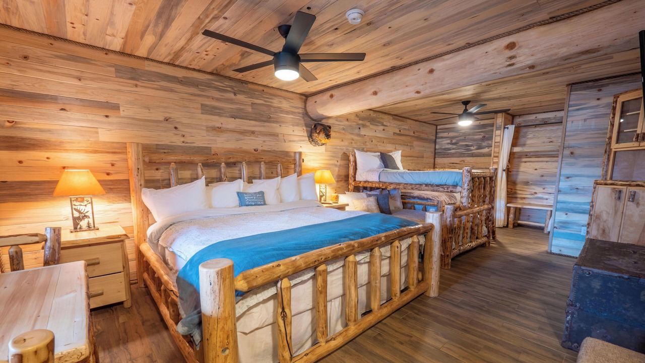 Photo of Bedroom in Soldotna