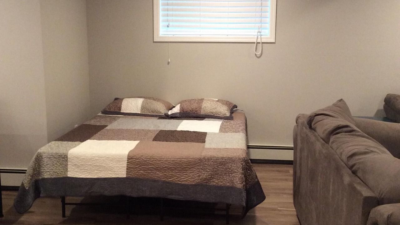 Photo of Bedroom in Rogers Park