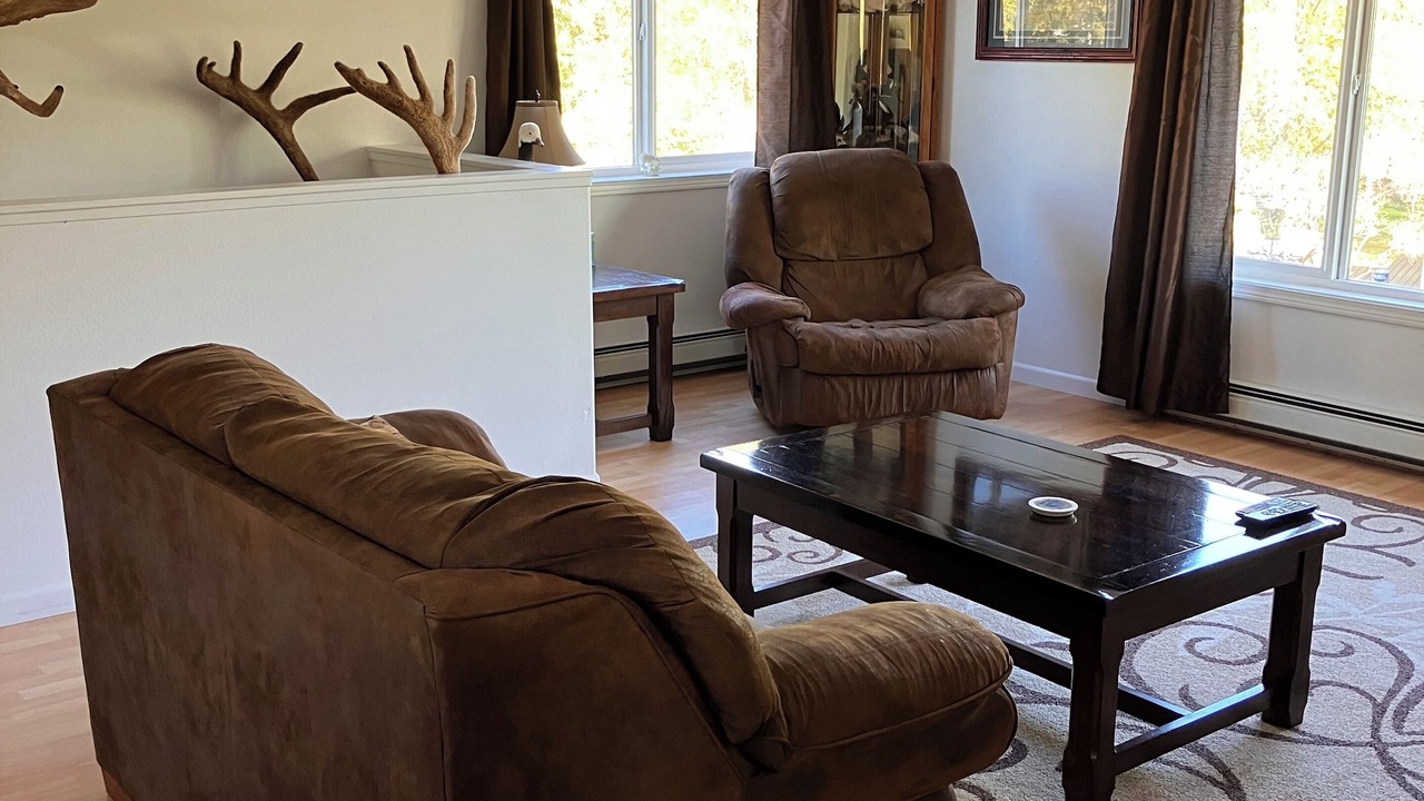Photo of Livingroom in Huffman - O' Malley
