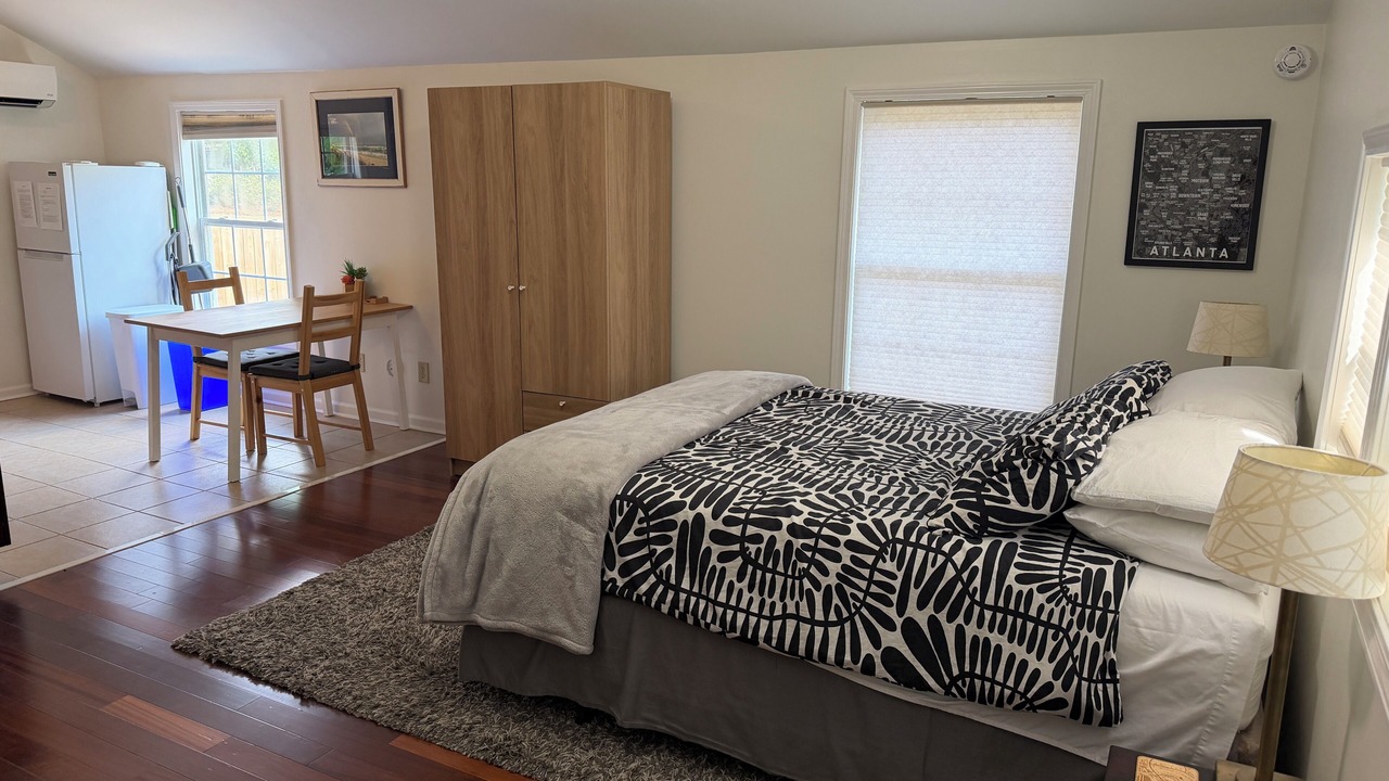 Photo of Bedroom in Lavista Park