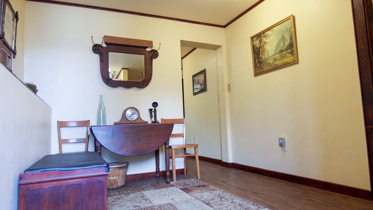 Photo of Bedroom in Seward