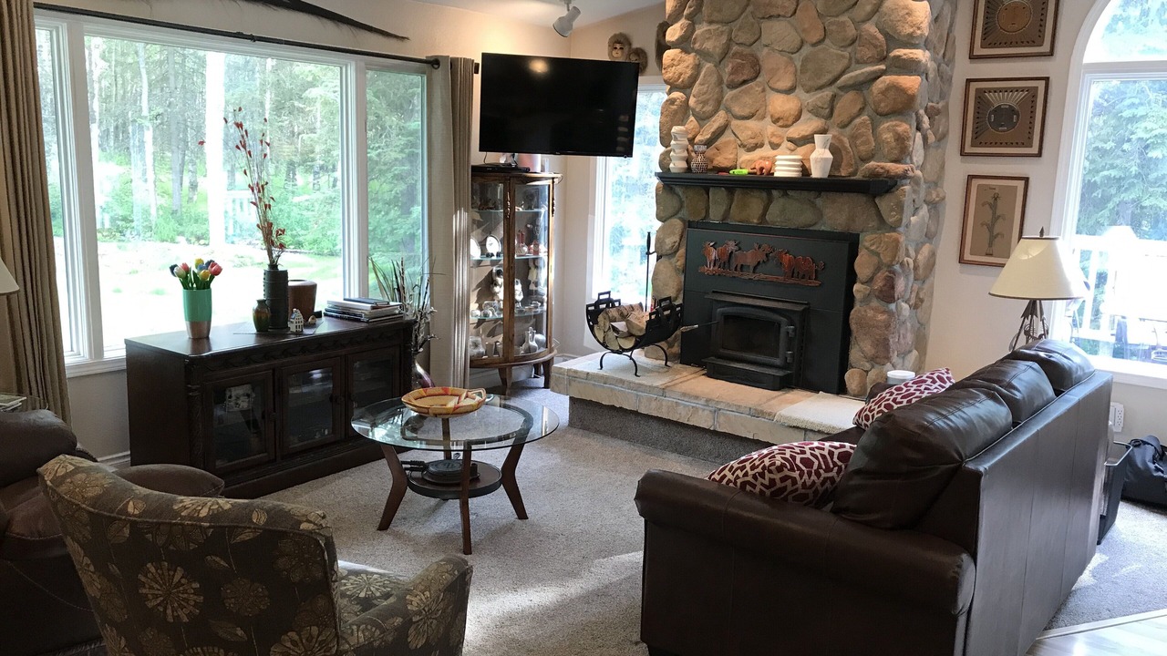 Photo of Livingroom in Abbott Loop