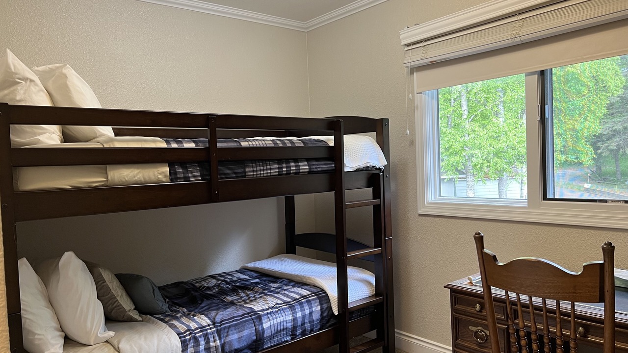 Photo of Bedroom in Abbott Loop