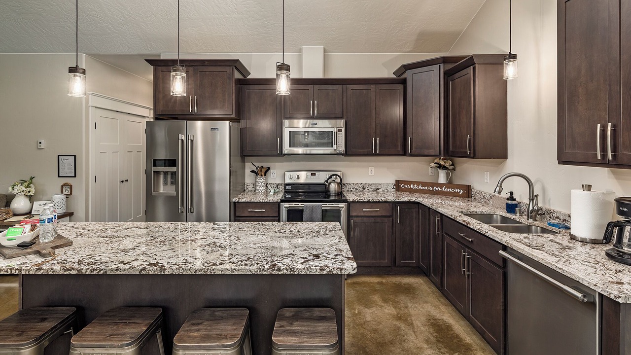 Photo of Kitchen in Wasilla