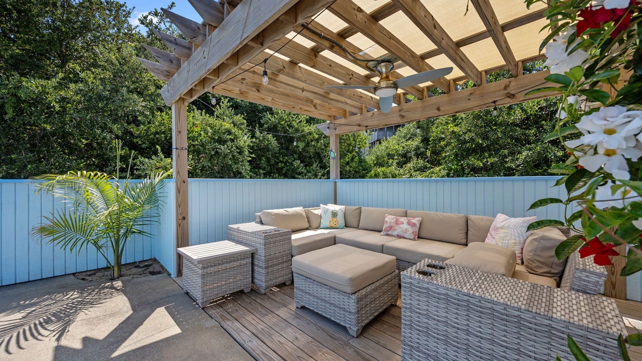 Photo of Patio Balcony in Carolina Dunes