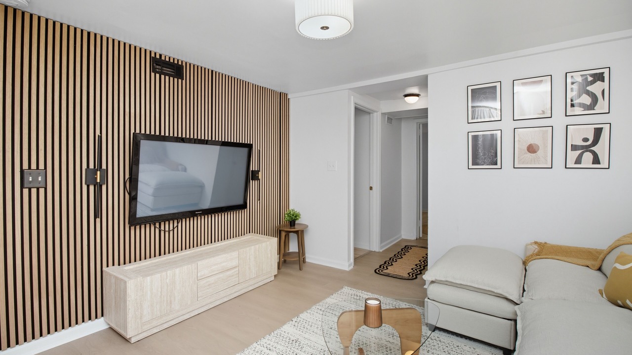 Photo of Livingroom in East Side