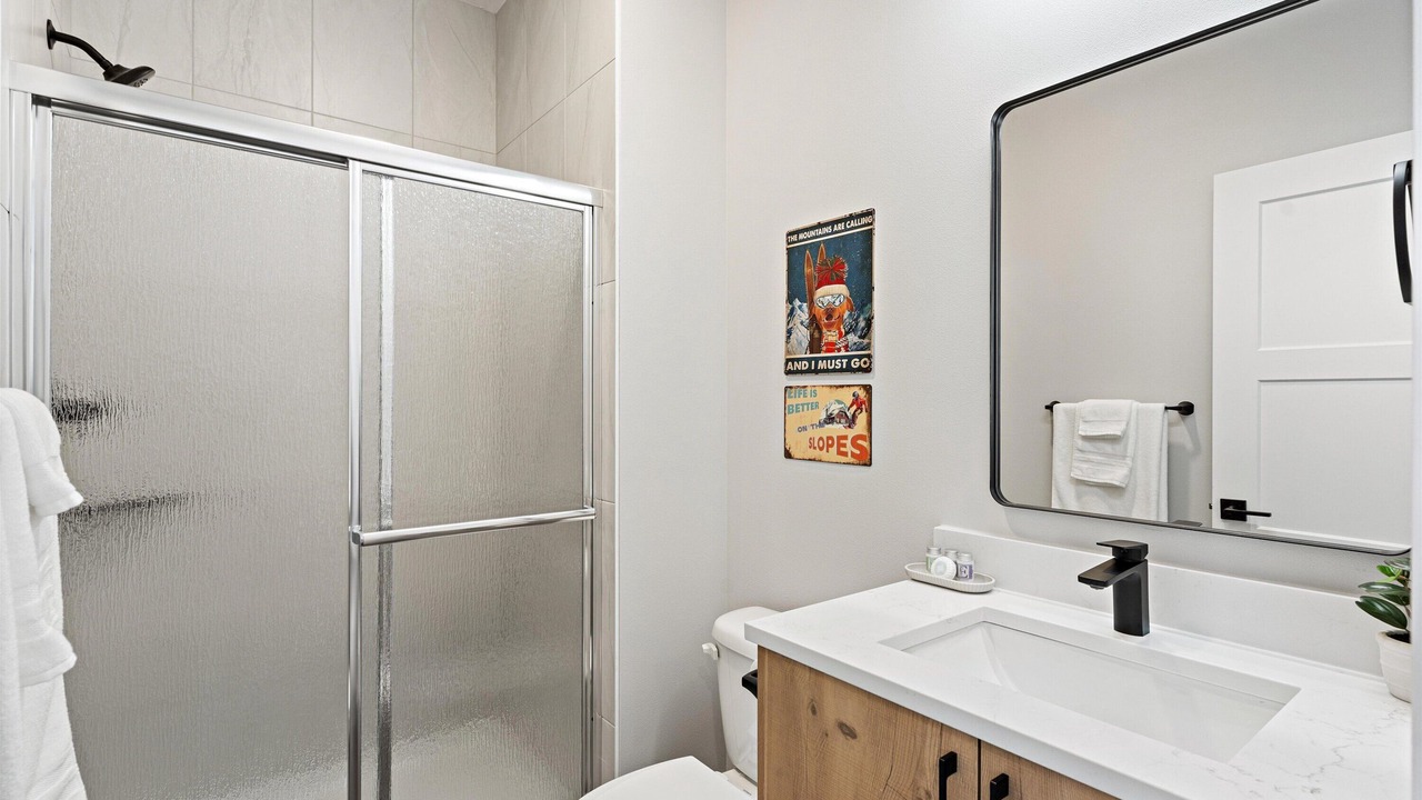 Photo of Bathroom in Abbott Loop